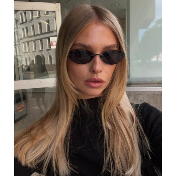 Vehla Cleo Sunglasses VS537 in Black main image 5